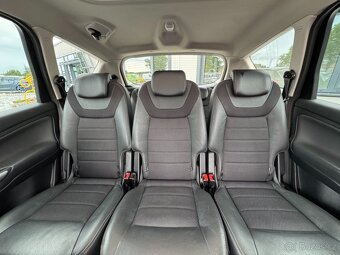 Ford S-MAX 2,2 TDCI 147 KW Titanium - 12