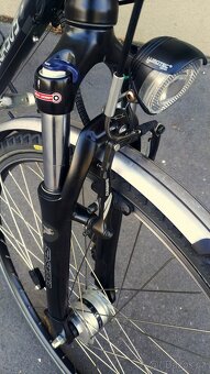 Špičkové městské kolo Pegasus Forza SL Shimano SLX - 12