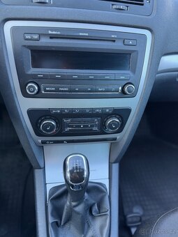 Škoda Octavia 2 com Elegance 1.0 TDi 103 kw TOP - 12