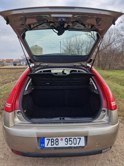 Citroën C4 2010 - 12