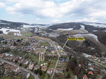 Prodej pozemky pro bydlení, 725 m2 - Lomnice, ev.č. 00018 - 12