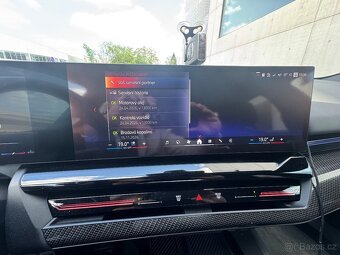 BMW 520d M Paket G60 197PS Alu 21” Hudba Bowers Max výbava - 12