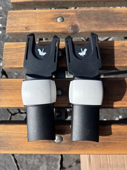 Bugaboo Fox 2 + autosedačka + 2x Isofix základna - 12