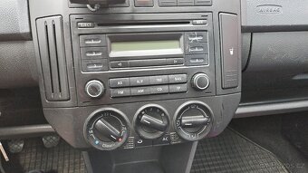 VOLKSWAGEN POLO 1,2 40 kW Comfortline - 12
