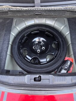 FORD MUSTANG - 12