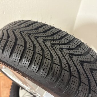 TOYOTA AYGO 4x100 R15 ET35+ZIMNÍ 165/60R15 7,5mm - 12