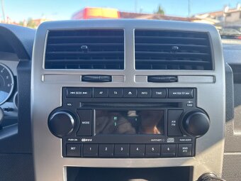 Jeep Compass 2.0 CRDi 4x4 103kW LIMITED - 12