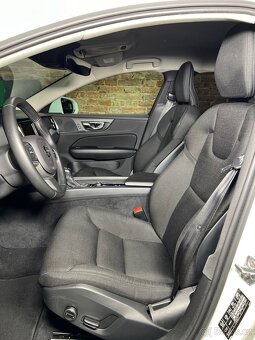 Volvo V60 2019 • odpočet DPH • doložitelné 200t.km. - 12