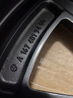 Original zimni Mercedes GLS x167 AMG r21 275/50/21 95% - 12