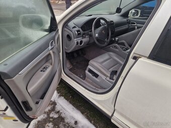 Porsche Cayenne 3,6 V6 facelift - 12