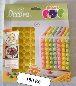 Formy na pečení, vykrajovátka - 12