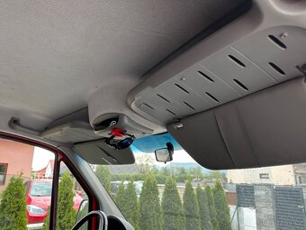 VW Crafter 2.5Tdi 120kw 9 mist - 12