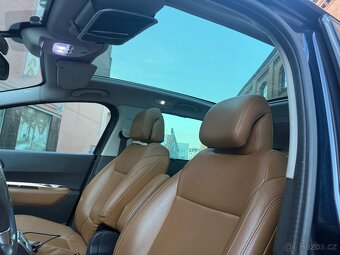 Peugeot 5008 1.6 115 kw NEJVYŠŠÍ VÝBAVA 7 míst - 12