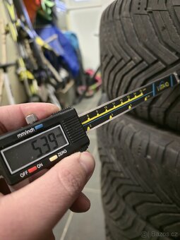 Alu kola Opel 7jx17 et41 5x110 + pneu Michelin 225/45/r17 - 12