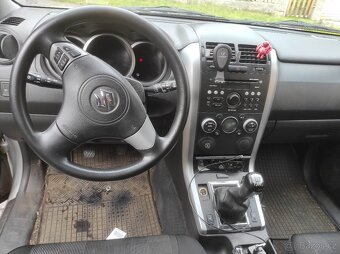 Prodám Suzuki Grand Vitara 1.6 78kW 4x4 Lpg - 12