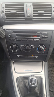 BMW 1 E87, benzín, manuál - 12