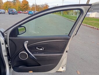 Renault Megane 1.4 TCE 96 kW - 1. Majitel | 2011 | 175.000km - 12