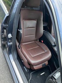 MERCEDES -BENZ E 300 CDI 4MATIC / W 212 / - 12