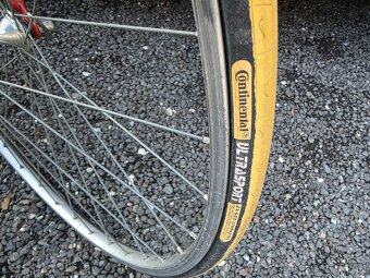 Silniční kolo Centurion - 12