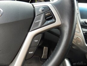 Veloster 1.6i, Premium, Plná výbava, Top stav - 12