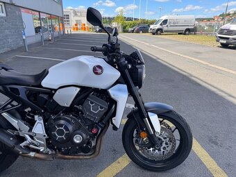Honda CB1000R Neo Sports Café – bílá perleť, top stav - 12