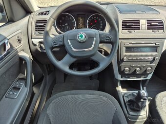 Škoda Yeti 1.2TSi,77KW,6rychl.KLIMA,ALU,PLNÝ SERVIS,R.V.2010 - 12