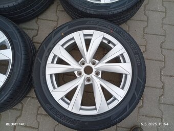 ŠKODA KAROQ, kola 18", nová letní - 12
