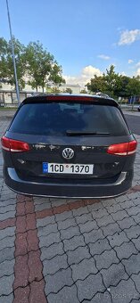Volkswagen Passat B8 Variant 2.0 TDI 140 kW automat rok 2015 - 12