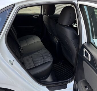 Kia Cee´d, Spin 1.0 T-GDI 74kW 6R - 12