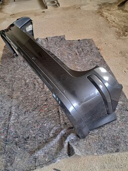 Opel Astra H Caravan šedá 177/GAL díly karoserie - 12