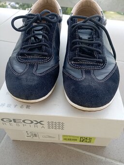 Dámské kožené tenisky - 12