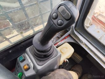 Pásový - šmykový nakladač Takeuchi TL120. Kúrenie, klíma. - 12