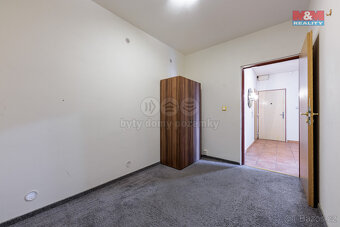 Prodej bytu 2+1, 61 m², Nejdek, ul. J. A. Gagarina - 12