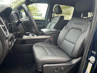 Dodge RAM 3.6 E-TORQUE Big Horn LPG (č. 1085) - 12