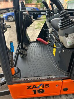 Hitachi zx19 Minibagr 2T + powertilt + 2x lžíce - 12