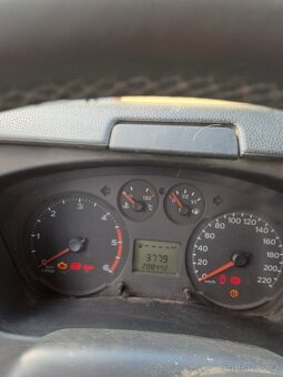 Ford Transit - 12