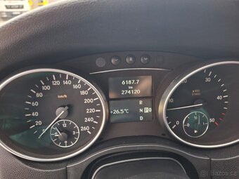 Mercedes-Benz ML 320 CDI - 12