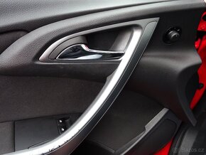 Opel Astra 2.0CDTi 121kW Sport ČR r.v. 2012 - 12
