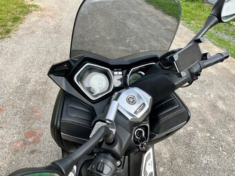 Yamaha Xmax 125 Iron max - 12