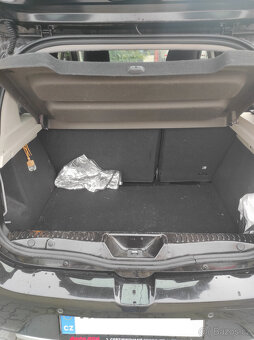 Dacia Sandero Stepway 0.9 66 kW - 12