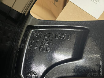 ŠKODA SUPERB 4 NOVÉ ALU TRISULI BLACK 8x18 ET44 - 12