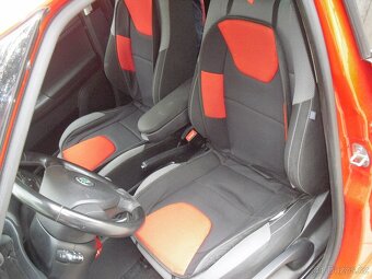 Skoda Fabia Sport 1.6 16v - 12