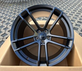 Alu kola 20” model Charger 5x115 Challenger a Charger - 12