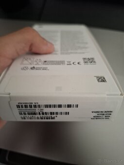 Samsung Galaxy A16 5G 4GB/128GB Light Gray - 12