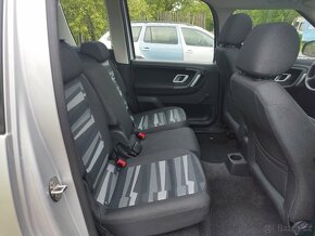 Škoda Roomster 1.4i 16V - 12