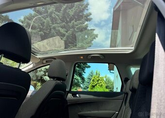 Peugeot 308 1,6HDi SW, Panorama Tažné ,STK nafta - 12