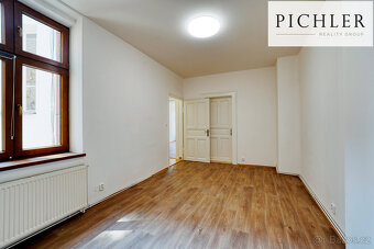 Pronájem bytu 3+1, 82 m², Plzeň, Bezručova - 12