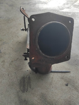 Avia d75, d90, d120 - skla dveří, motor na díly, sklo světla - 12
