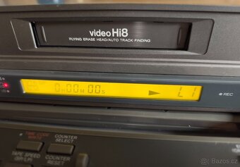 Videorekordér HI8 SONY ev-c2000e, příslušenství,čti popis - 12