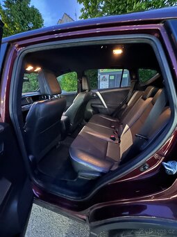 Toyota rav - 4 nafta 2.2 2015 - 12